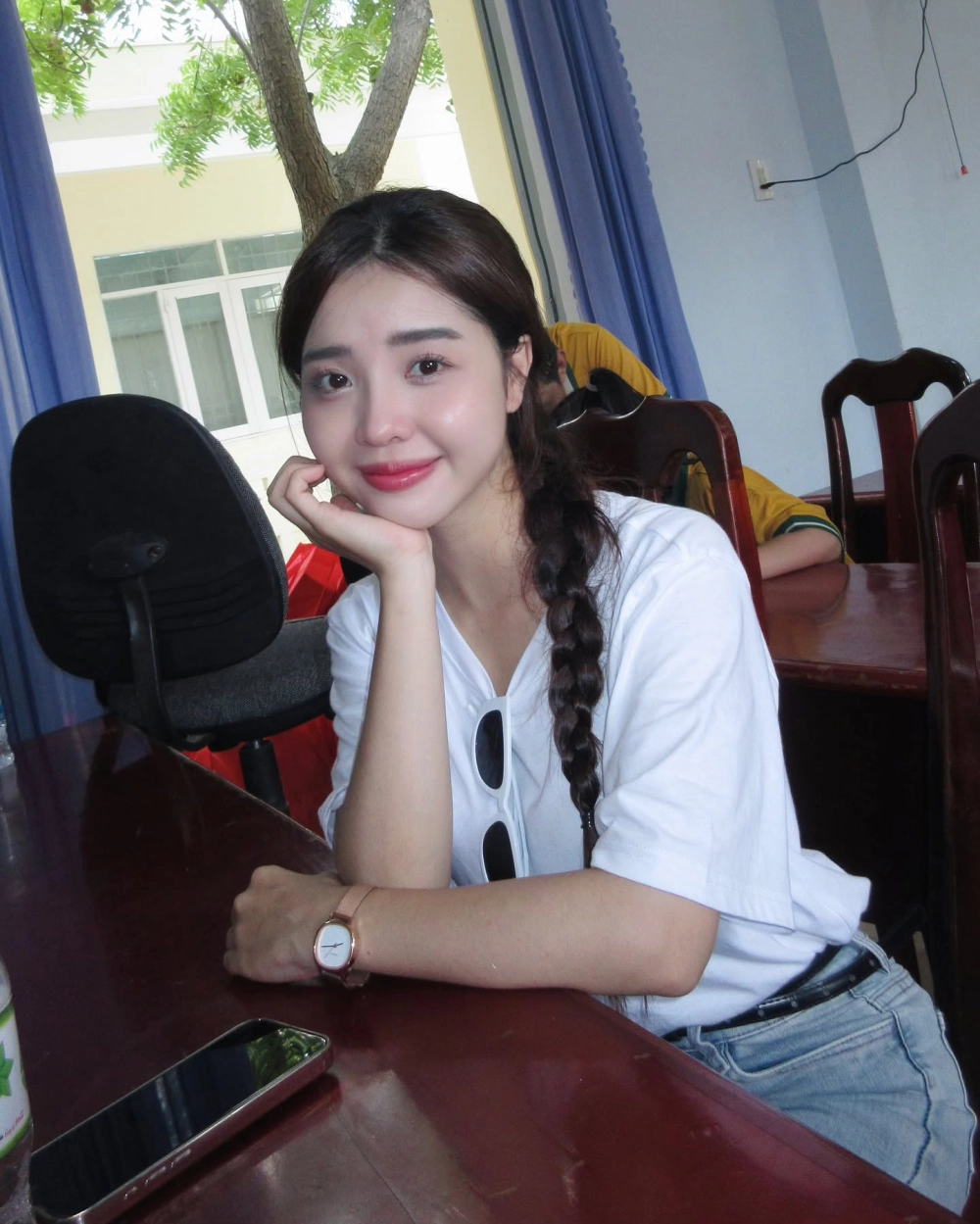 Phong cách thời trang của Must Be Cindy TikTok được yêu thích