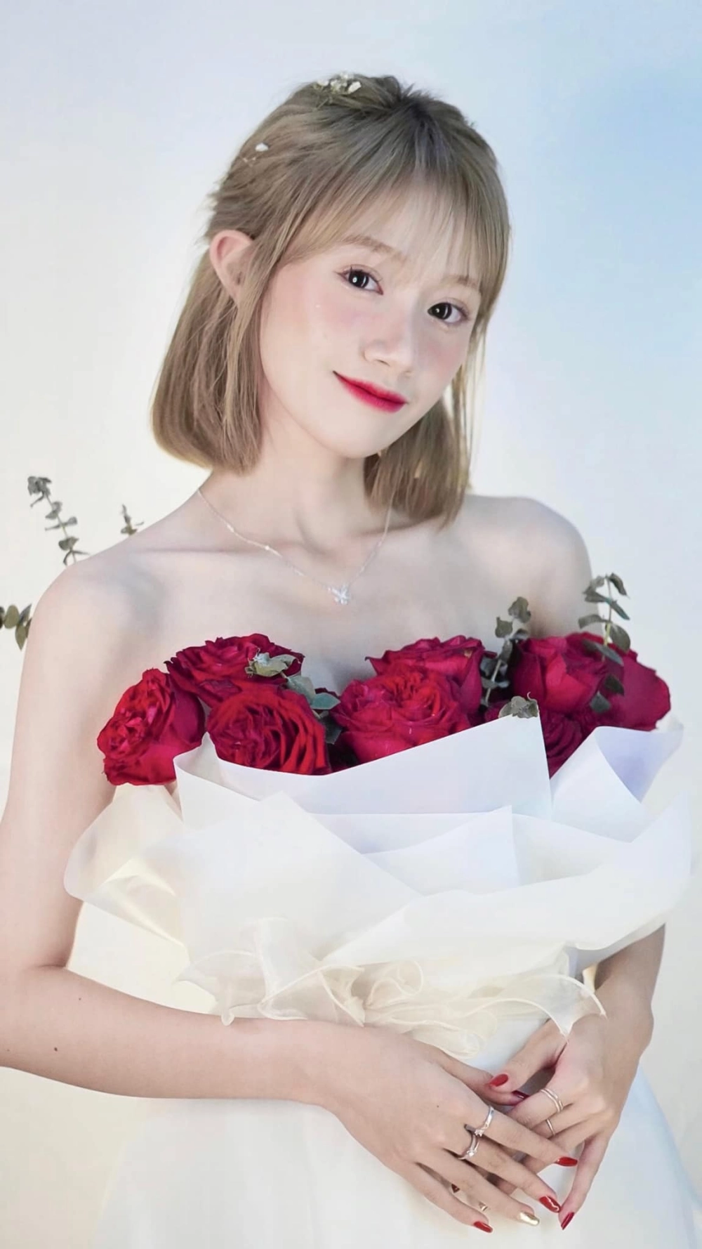 Chiều cao thật sự của Đào Lê Phương Hoa Cao Bao Nhiêu