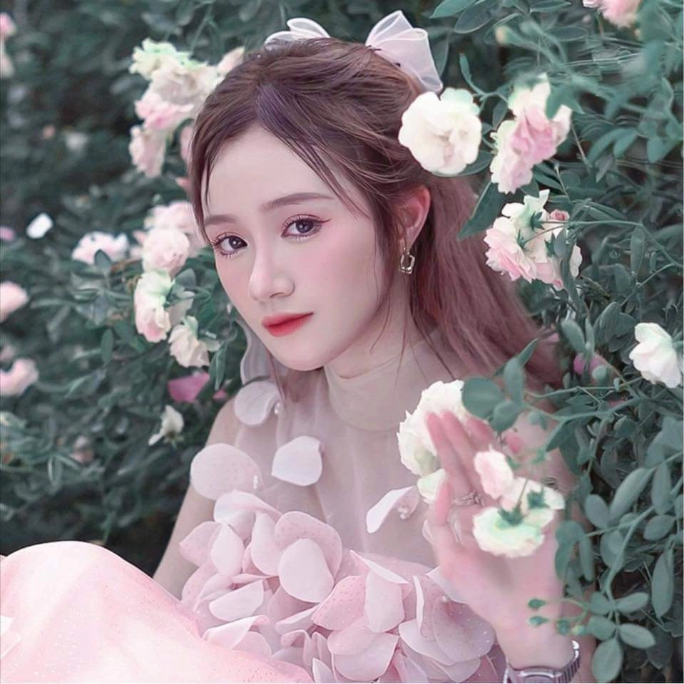 Những khoảnh khắc đẹp trên Tik Tok Ảnh Đào Lê Phương Hoa
