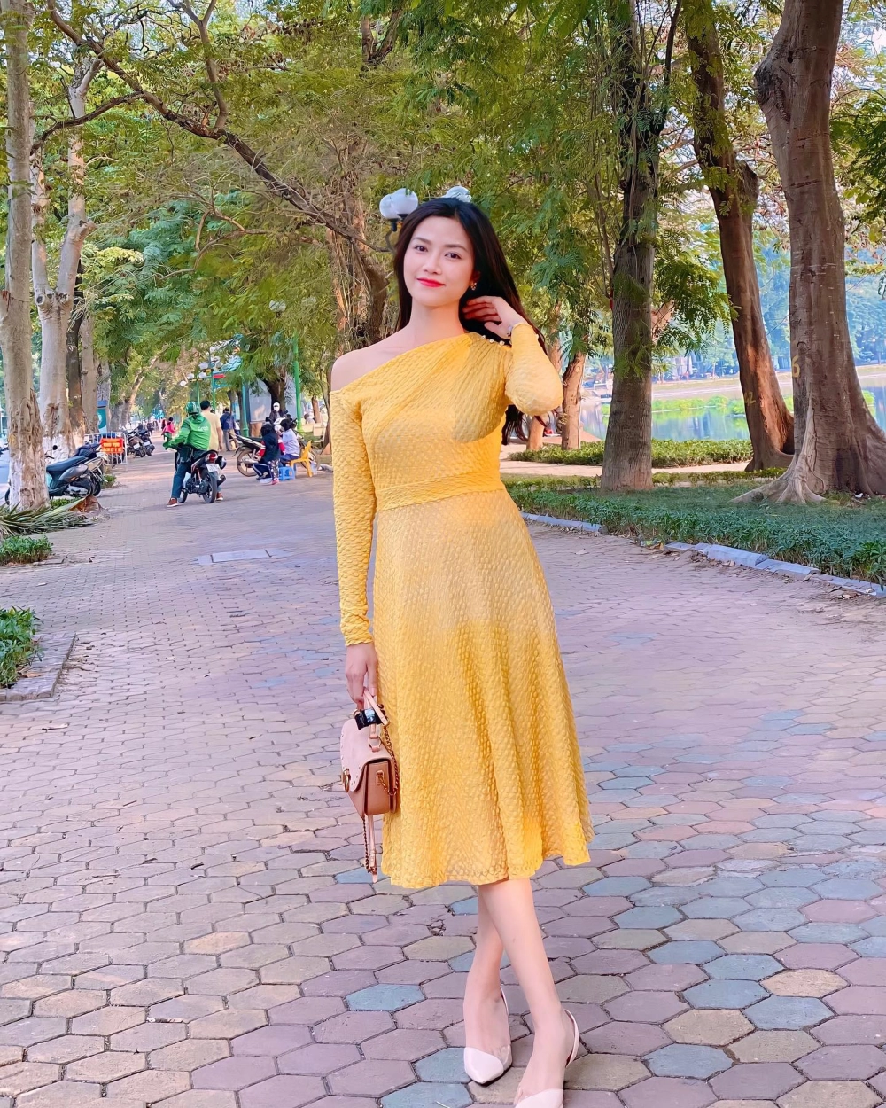 Diễn Viên Anh Đào Gặp Em Ngày Nắng ghi dấu ấn trong bộ phim với diễn xuất tự nhiên