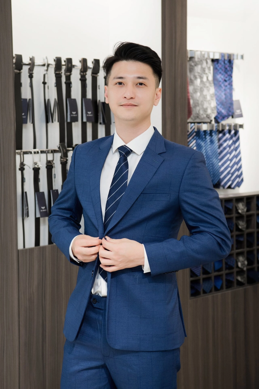 Công bố chiều cao thực tế của diễn viên Huỳnh Anh cao bao nhiêu