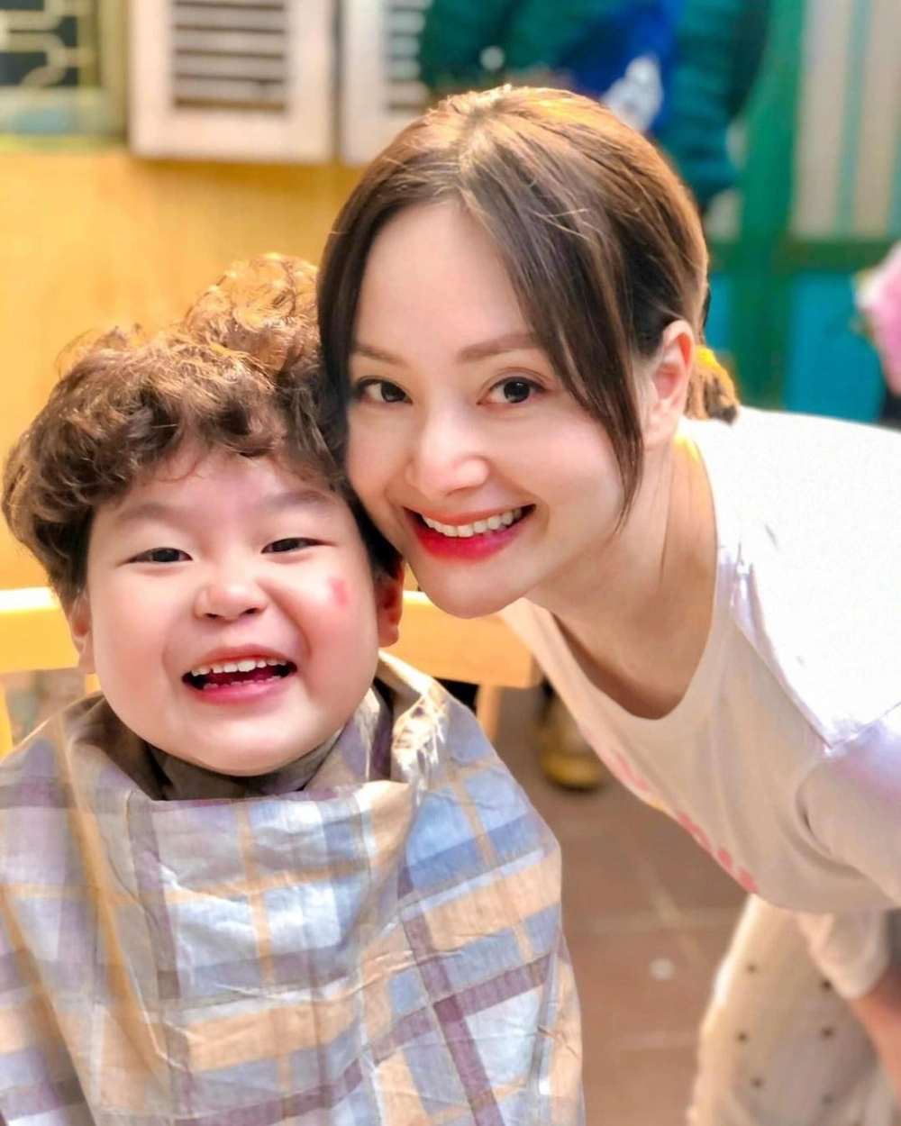 Diễn Viên Lan Phương Thương Ngày Nắng Về vai diễn đầy cảm xúc trong bộ phim gia đình