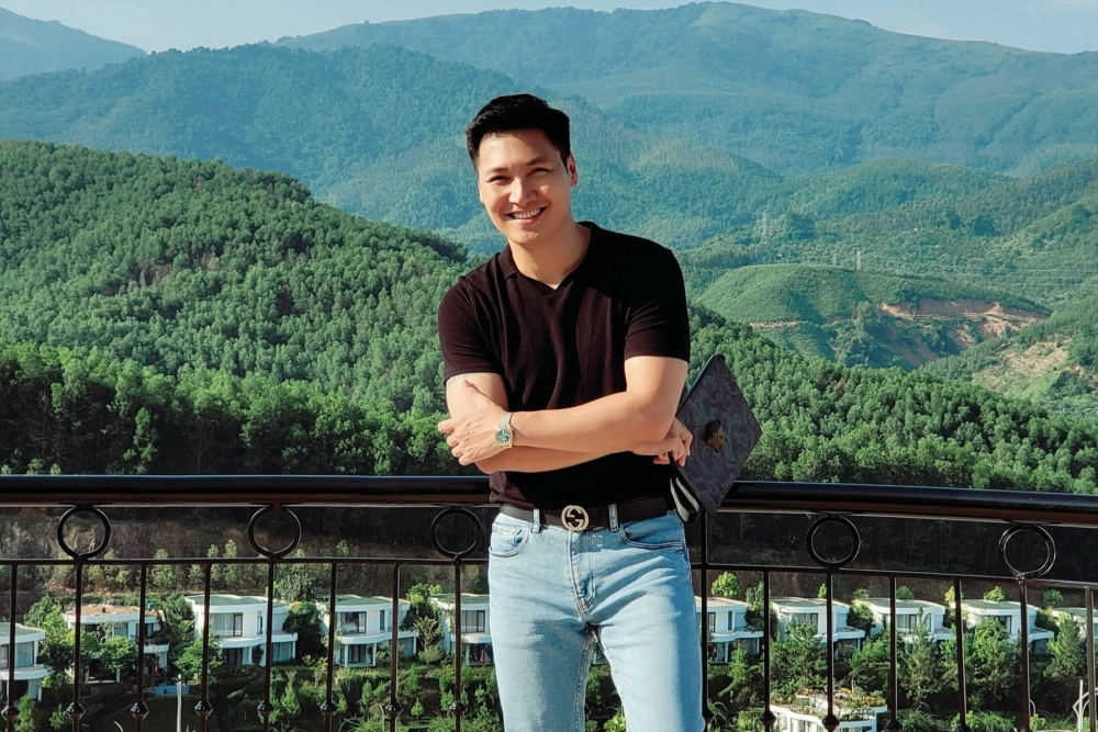 Chi tiết diễn viên Mạnh Trường bao nhiêu tuổi