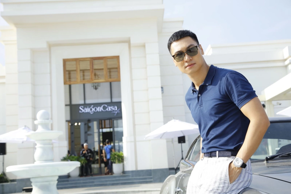 Cuộc sống và sự nghiệp của Mạnh Trường diễn viên