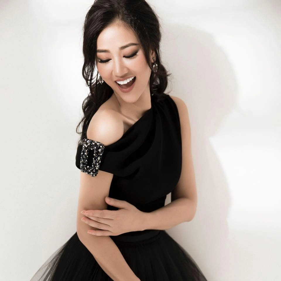 Hình thể ấn tượng của diễn viên 6 múi