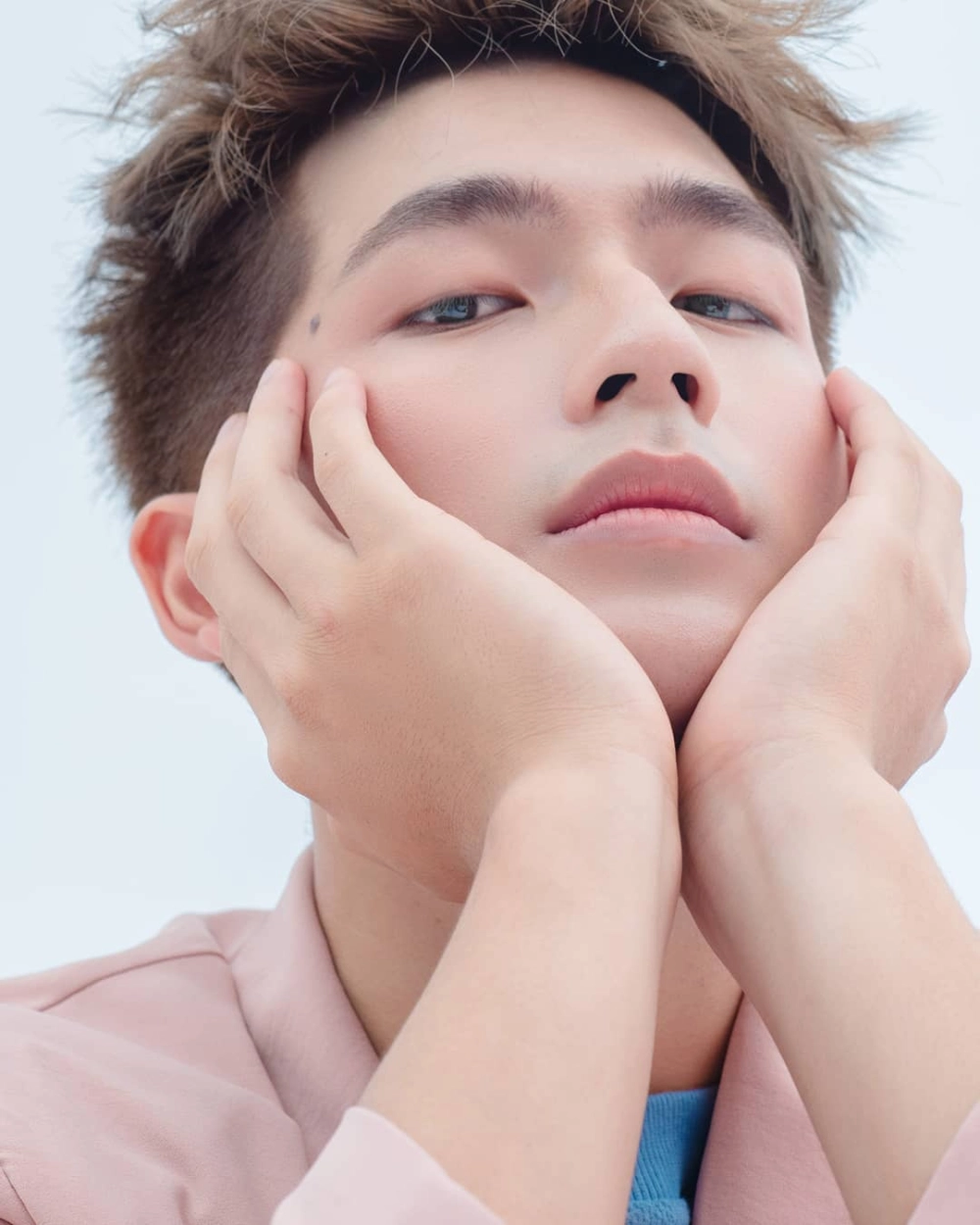 Quốc Anh Diễn Viên Hài mang lại tiếng cười sảng khoái với lối diễn xuất tự nhiên