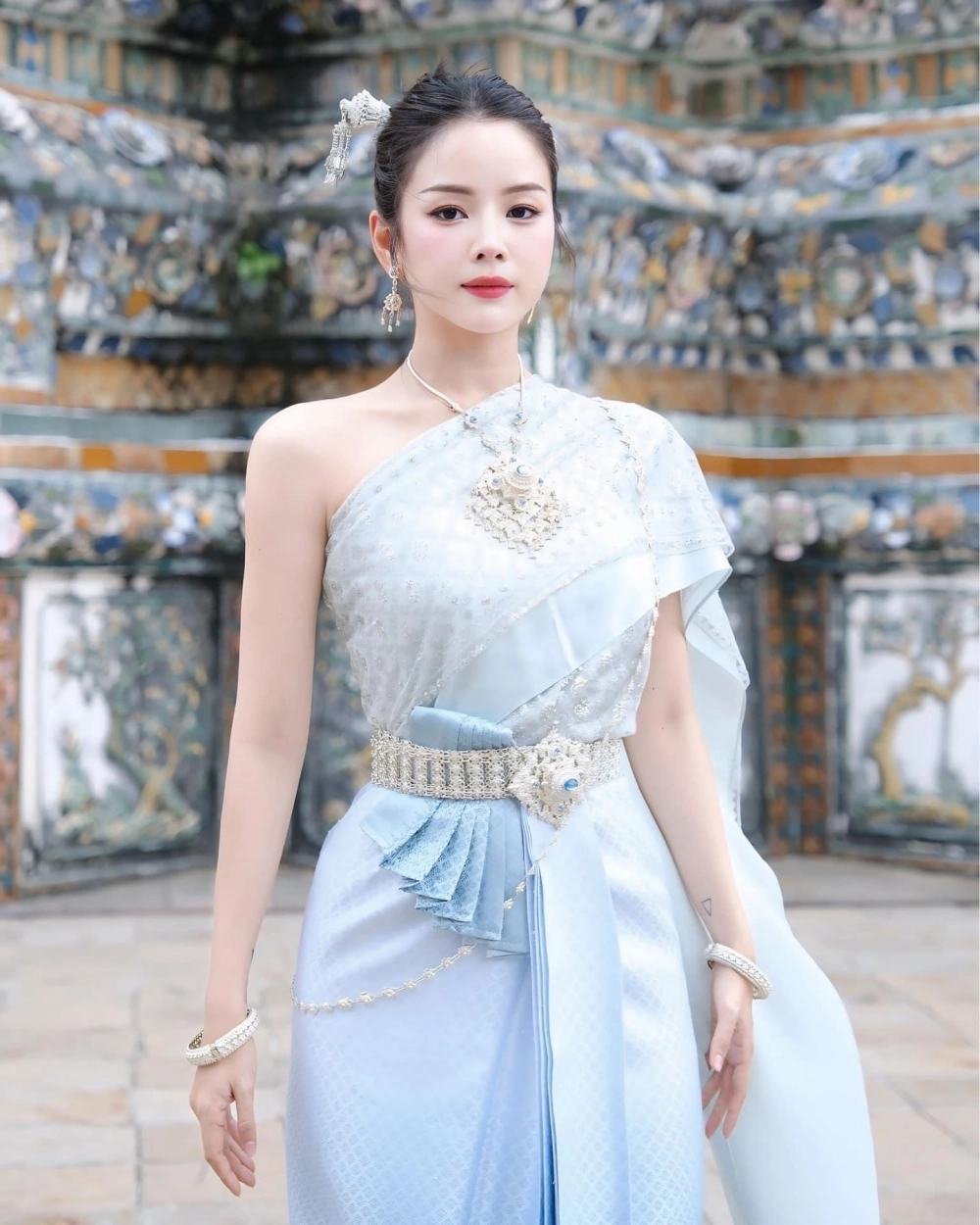 Sự thay đổi ngoạn mục của DJ Mie hồi xưa khiến fan ngỡ ngàng