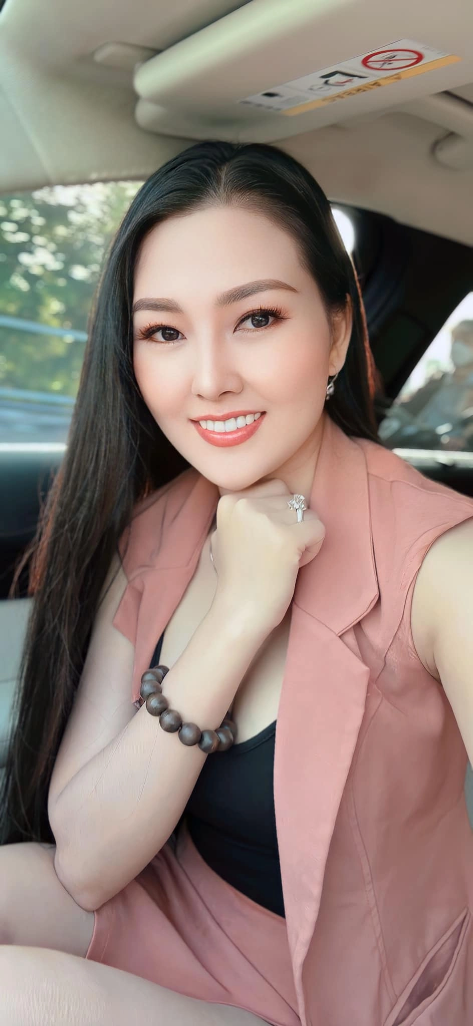 Thưởng thức giọng ca của nghe Hoa Hậu Kim Thoa hát