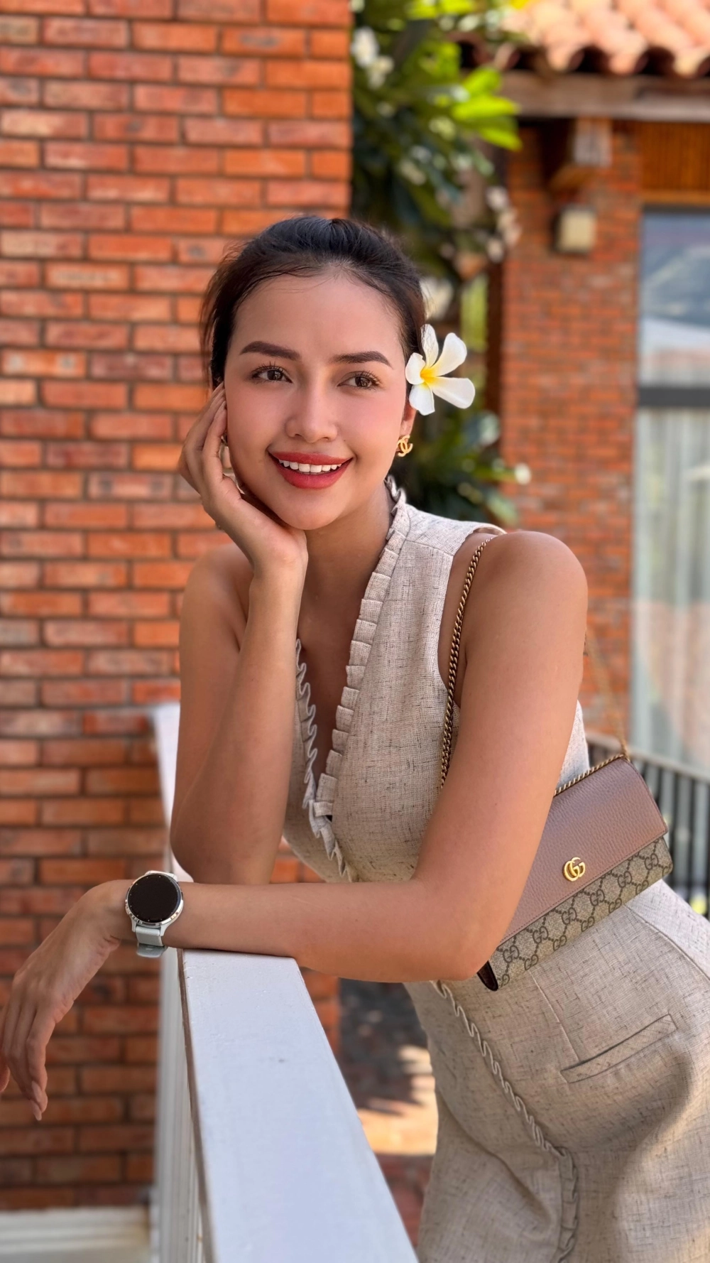 Khoảnh khắc tỏa sáng của Hoa Hậu Hoàn Vũ Ngọc Châu trên sân khấu