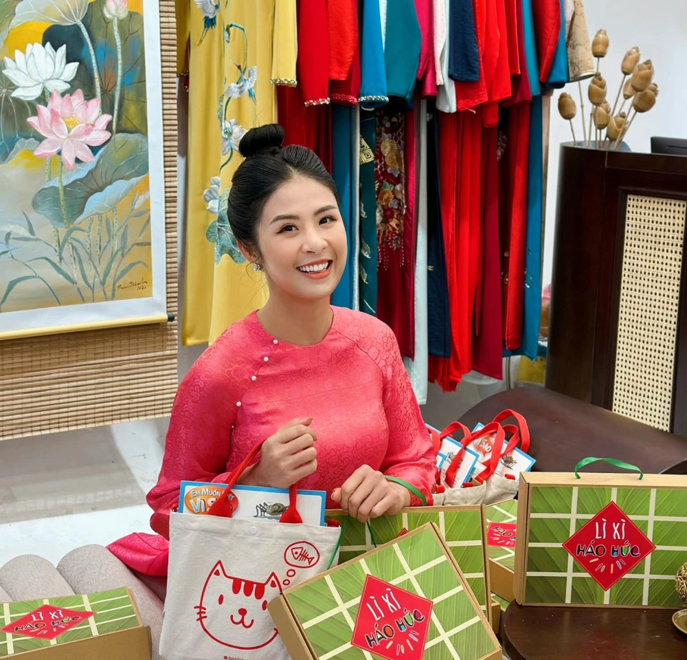 Thần thái chuyên nghiệp của Người Mẫu Ngọc Hân