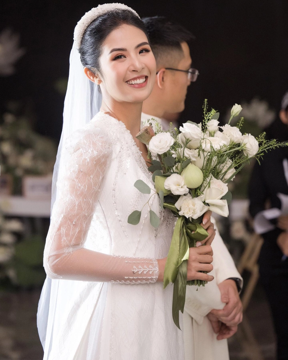 Tiết lộ về Chồng Ngọc Hân Là Ai