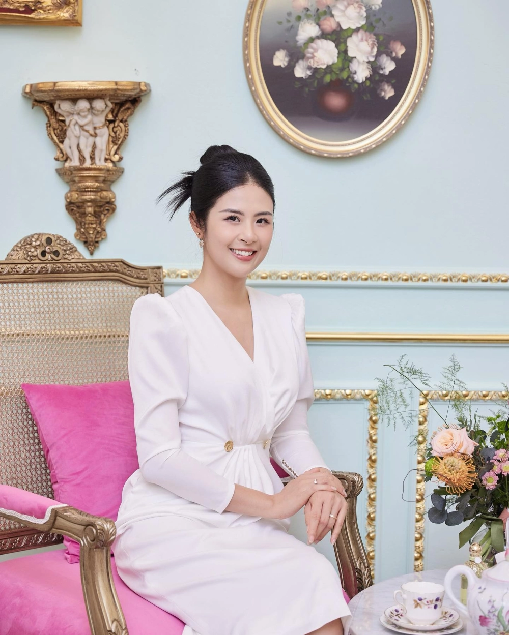 Vẻ đẹp tinh tế trong Bộ Sưu Tập Áo Dài Ngọc Hân
