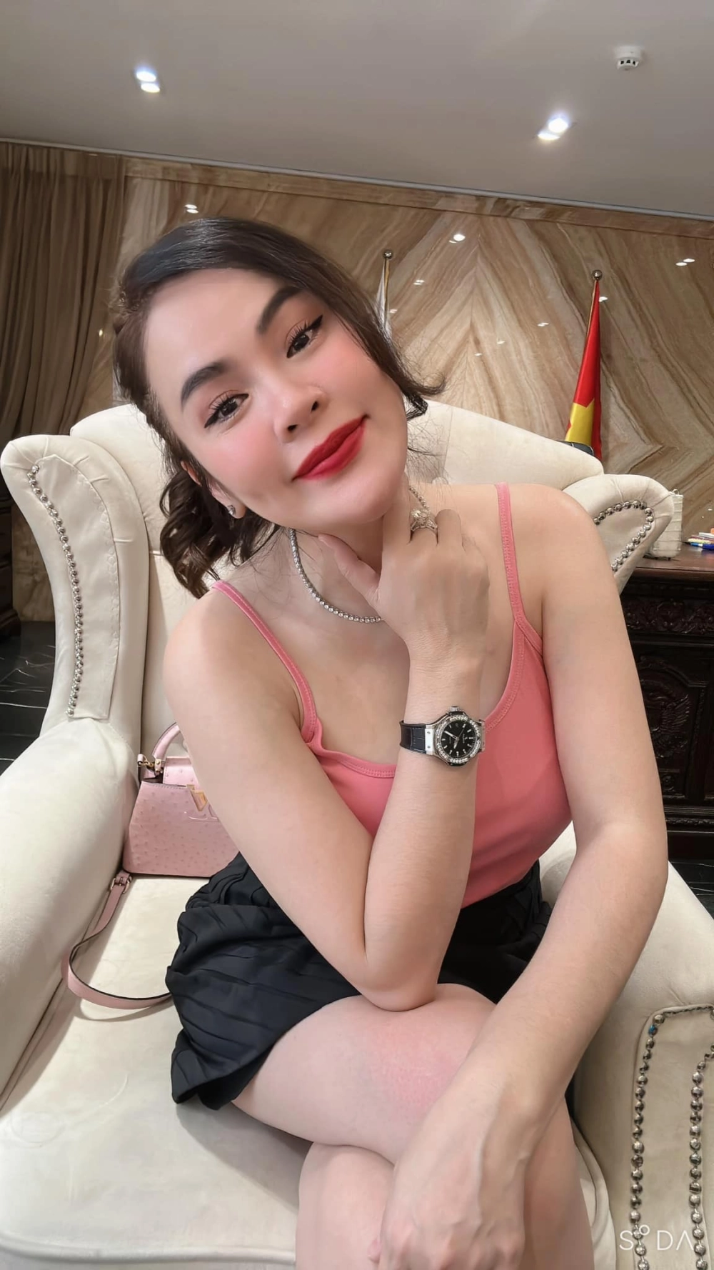 Vụ việc Hoa hậu Phương Lê bị bắt gây xôn xao