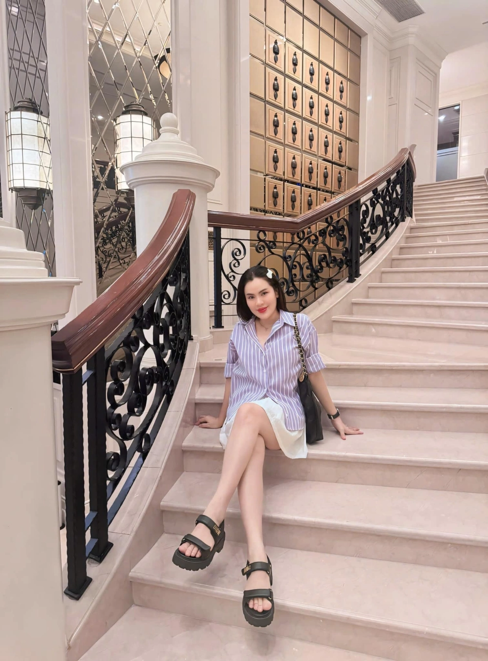 Cuộc sống hậu Hoa hậu Phương Lê ly hôn