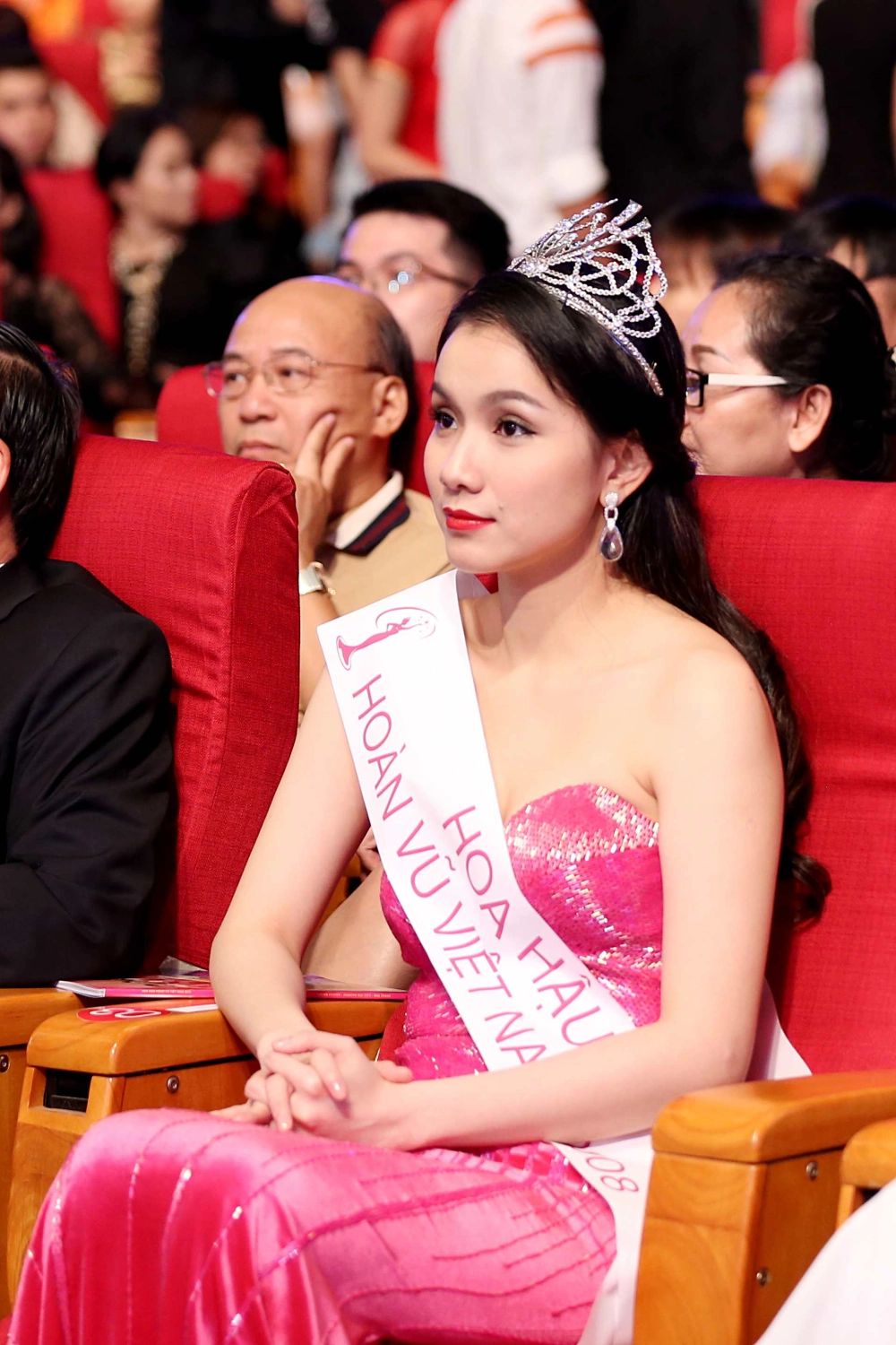 Tiểu sử của hoa hậu Thùy Lâm