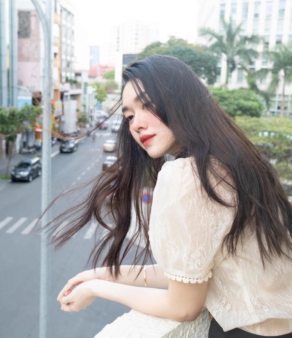 Hoa Hậu Chuyển Giới Nguyễn Tường San truyền cảm hứng với hành trình đầy nghị lực