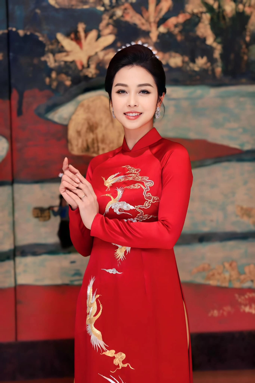 Chiều cao thật sự của Jennifer Phạm Cao Bao Nhiêu khiến fan tò mò