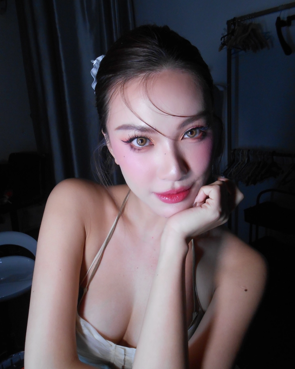 Kim duyên á hậu 2 miss supranational tự hào nâng cao giá trị sắc đẹp Việt Nam