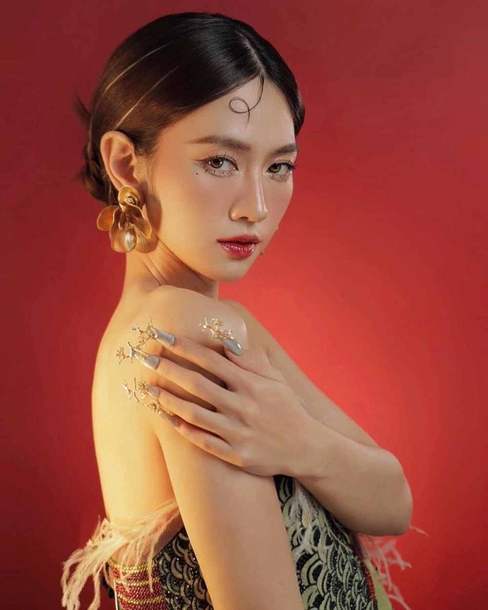 Khoảnh khắc đáng yêu của Lê Bống Lè Lưỡi khiến fan thích thú