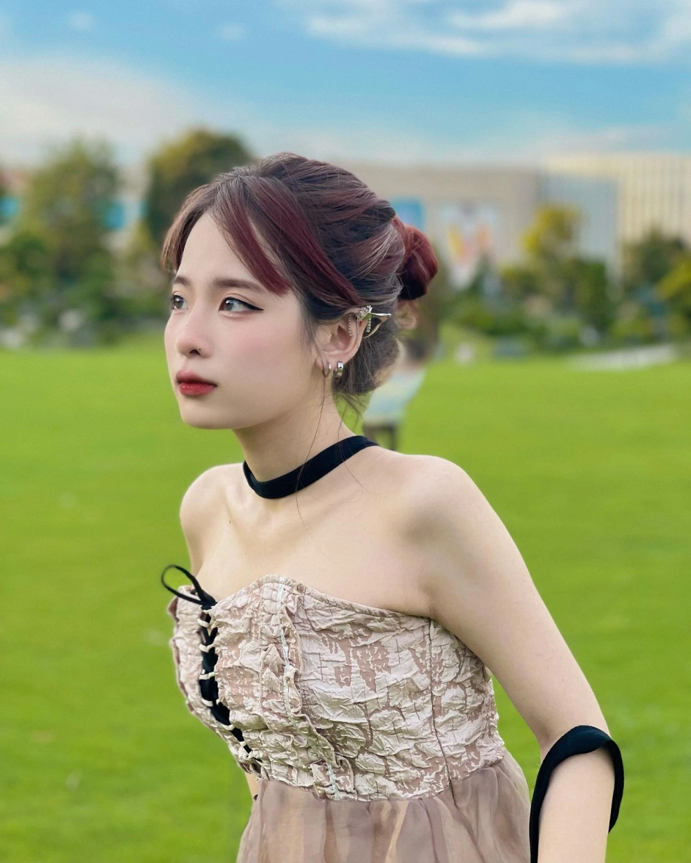 Thông tin chi tiết Ngọc Kem Sinh Ngày Bao Nhiêu khiến fan bất ngờ