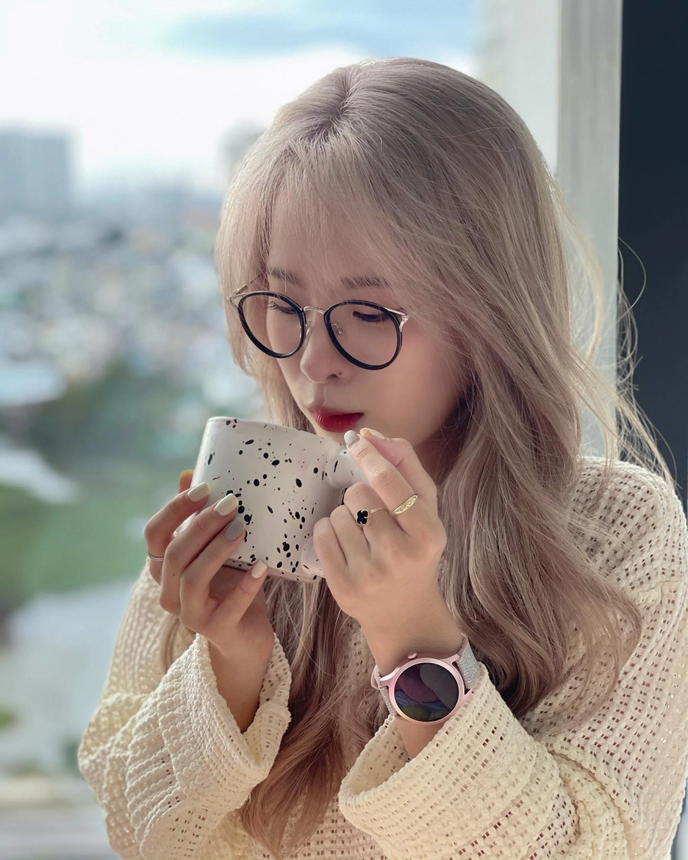 Chiều cao thực sự của Ngọc Kem Cao Mét Bao Nhiêu khiến fan tò mò