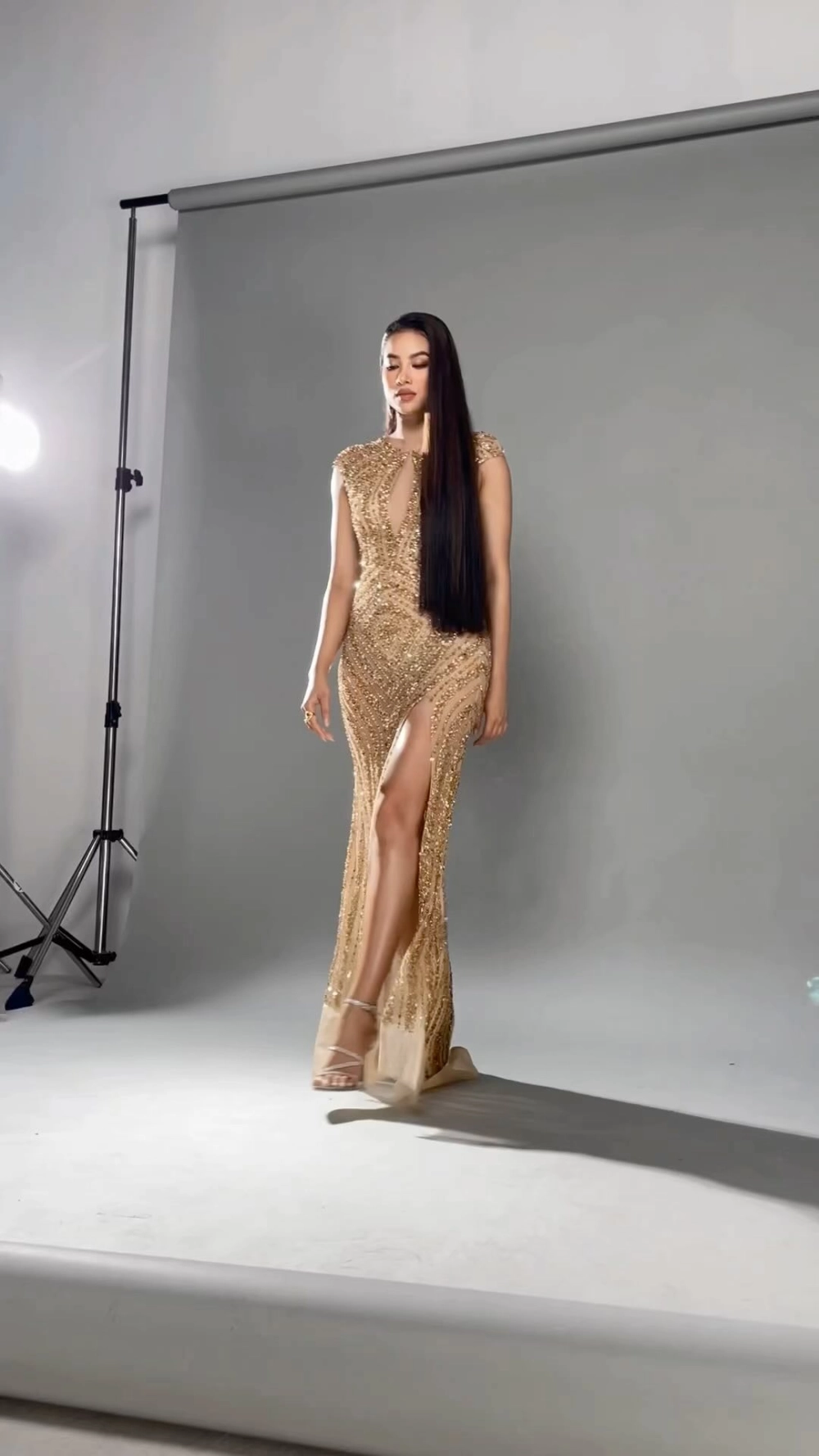 Phong cách cuốn hút của Pham Thi Huong