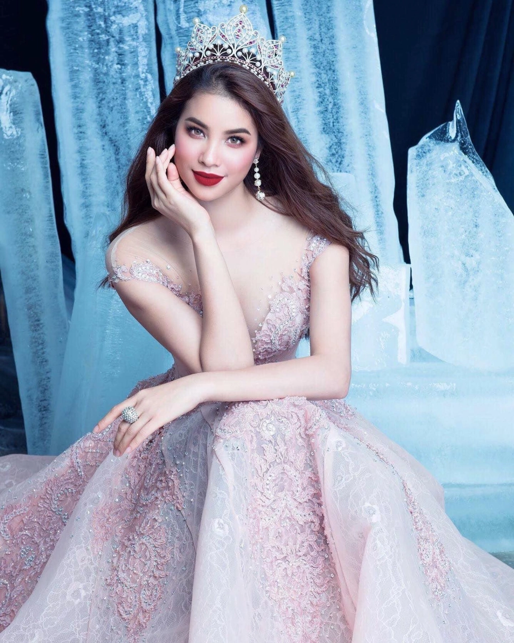 Dấu ấn khó quên của Phạm Hương 2015