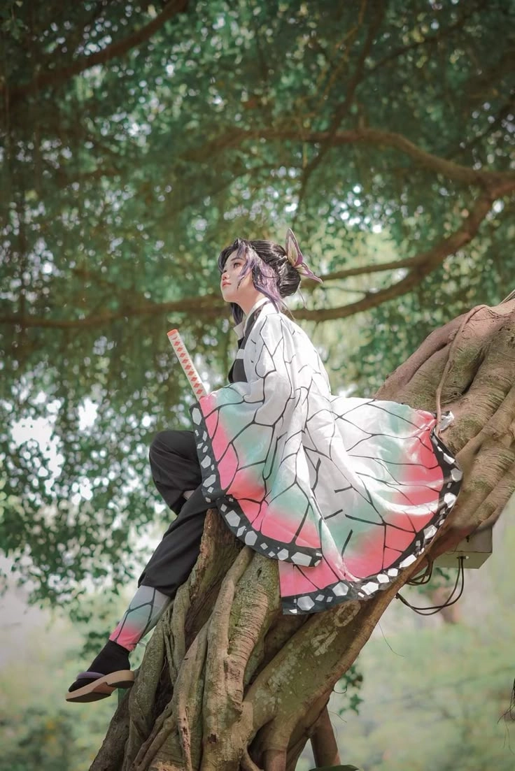 Cosplay Shinobu Sexy quyến rũ nhưng đầy khí chất