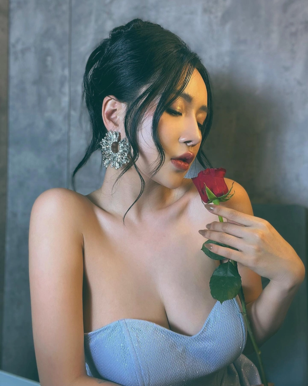 Theo dõi Viên Vibi bigo live youtube để không bỏ lỡ nội dung hot