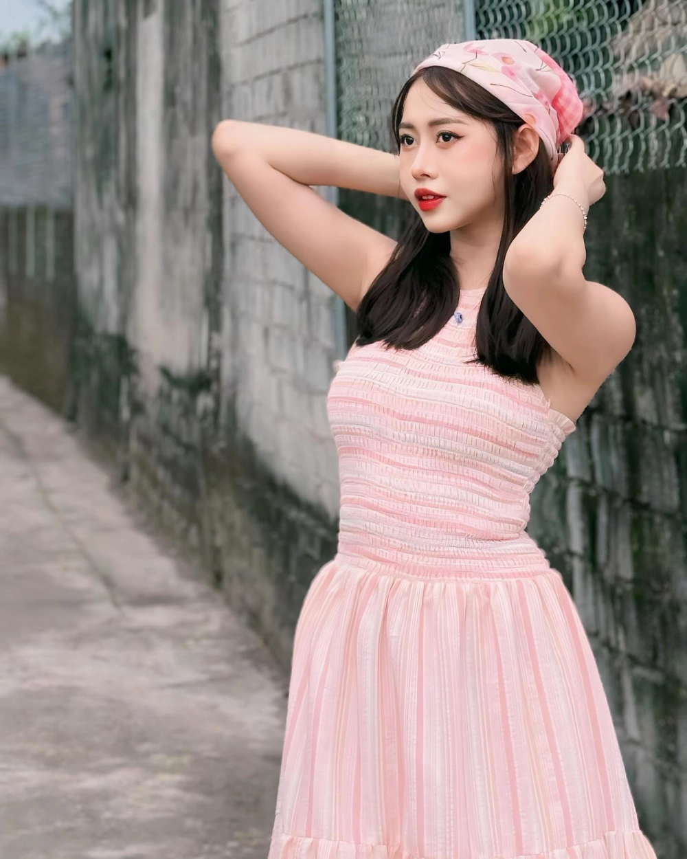 Tin đồn về Việt Phương Thoa Phẫu Thuật Thẩm Mỹ gây xôn xao