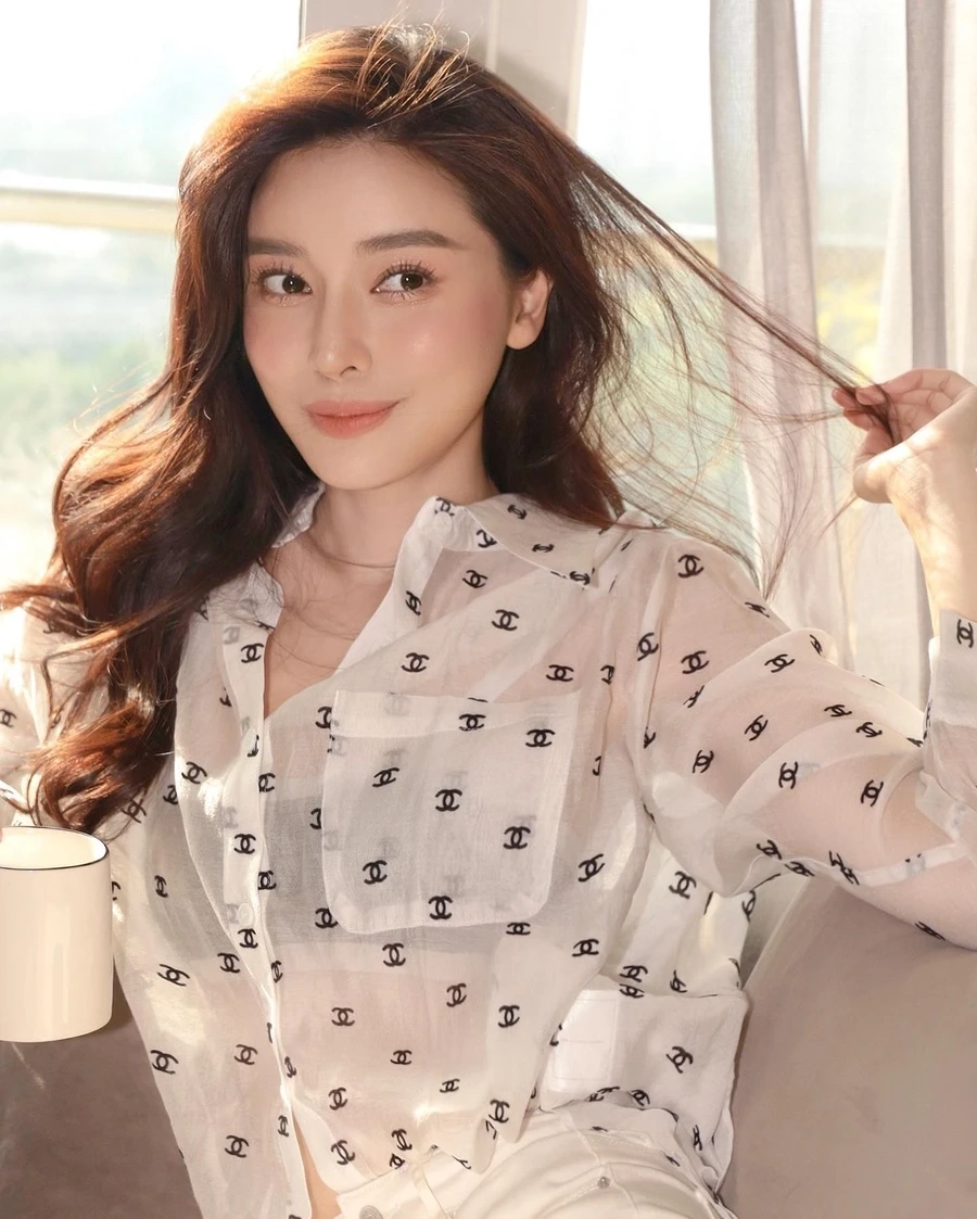 Bạn đoán đúng Cao Thái Hà cao bao nhiêu không?