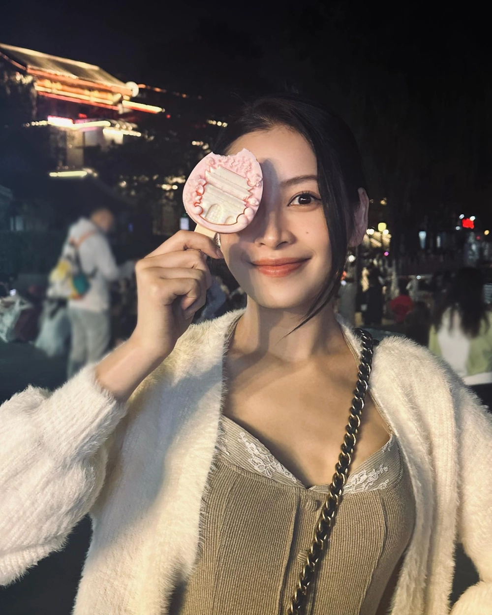 Các bài hát trong Chi Pu luôn được khán giả yêu thích vì giai điệu dễ nghe và thông điệp sâu sắc