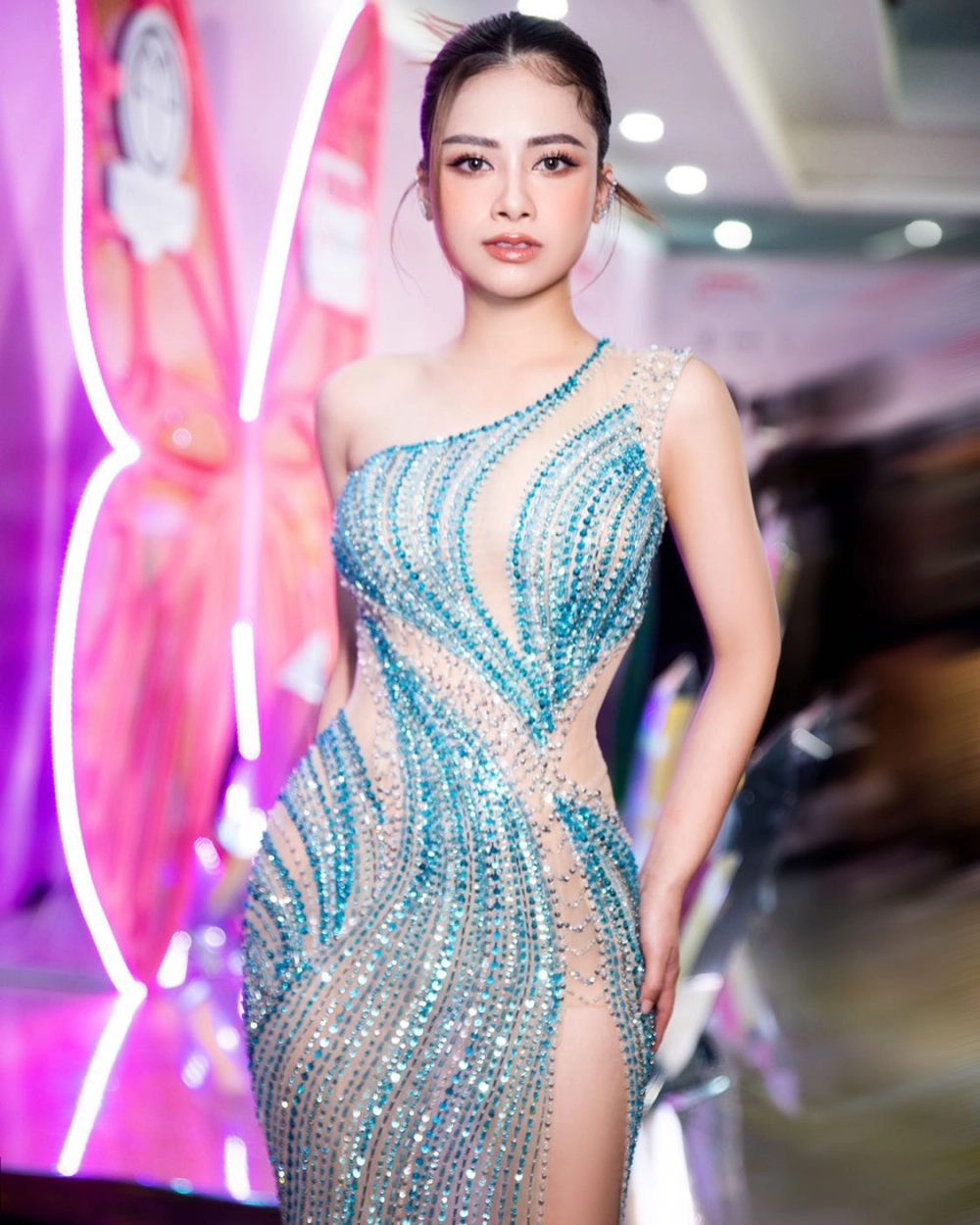 Chú Đại Bi Dương Hoàng Yến là một bài hát đặc sắc thể hiện sự tôn kính và trang nghiêm