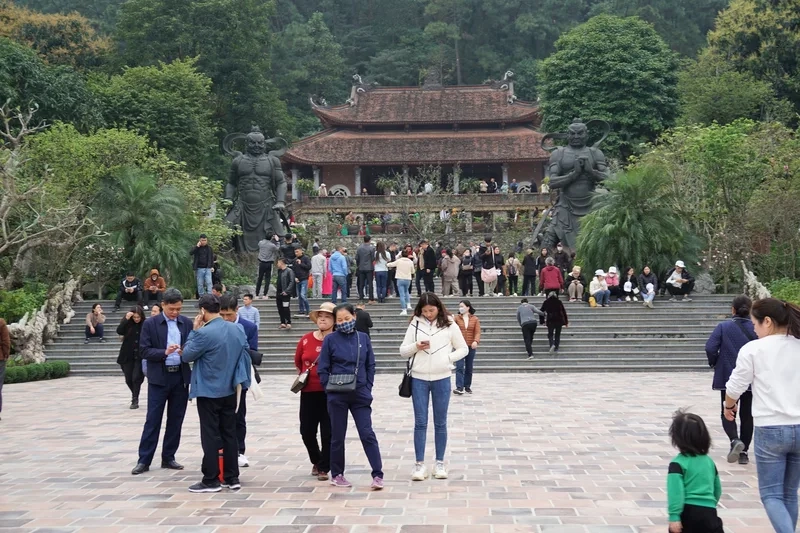 Khoá tu tại chùa địa tạng phi lai tự mang lại trải nghiệm nội tâm sâu sắc.