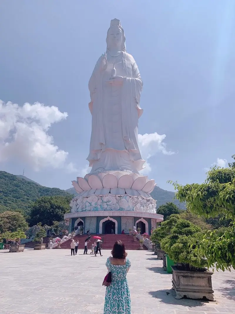 Tượng Phật ở Đà Nẵng là biểu tượng tôn vinh đức Phật, mang đến sự bình yên