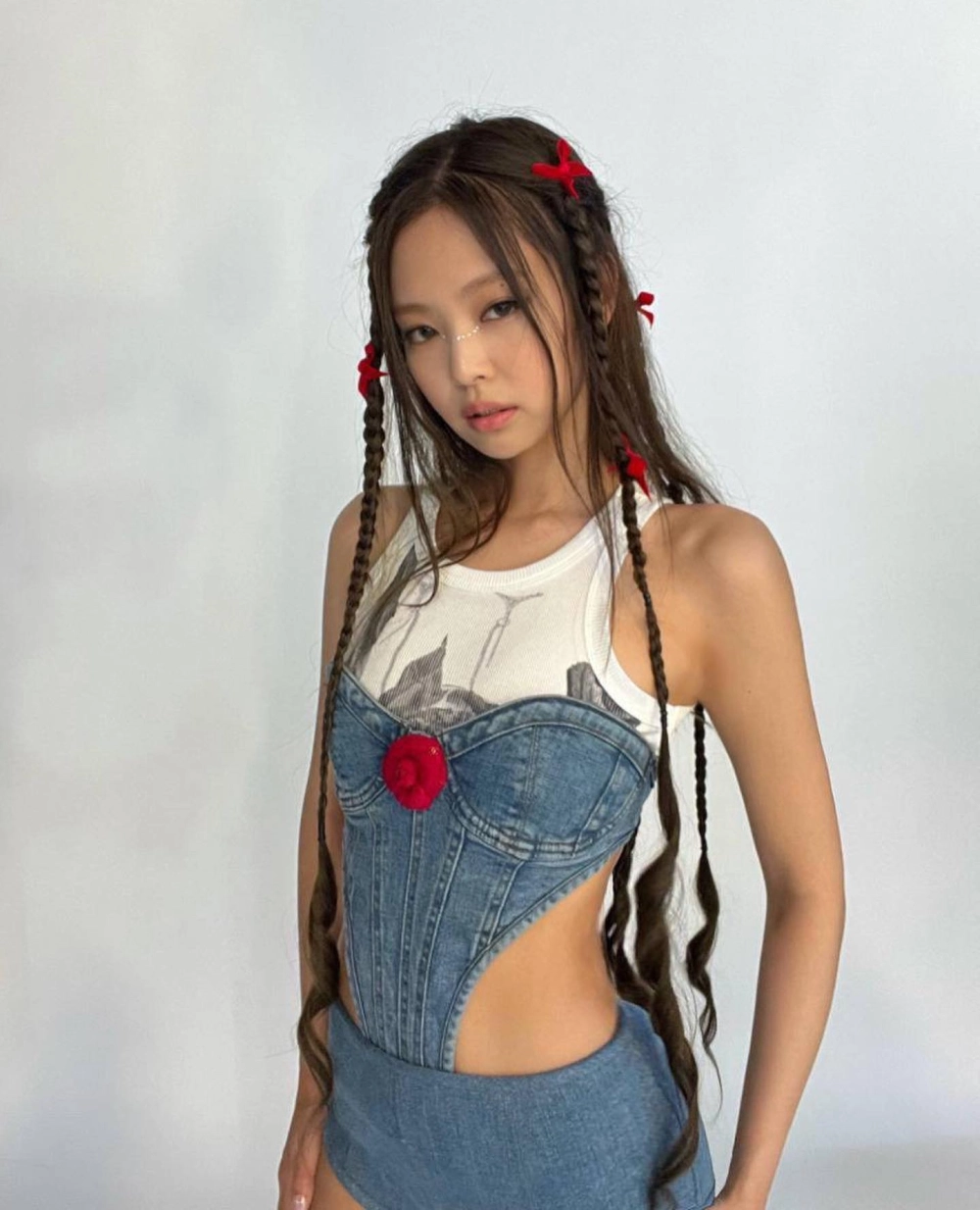 Hot Jennie, visual nóng bỏng khó cưỡng