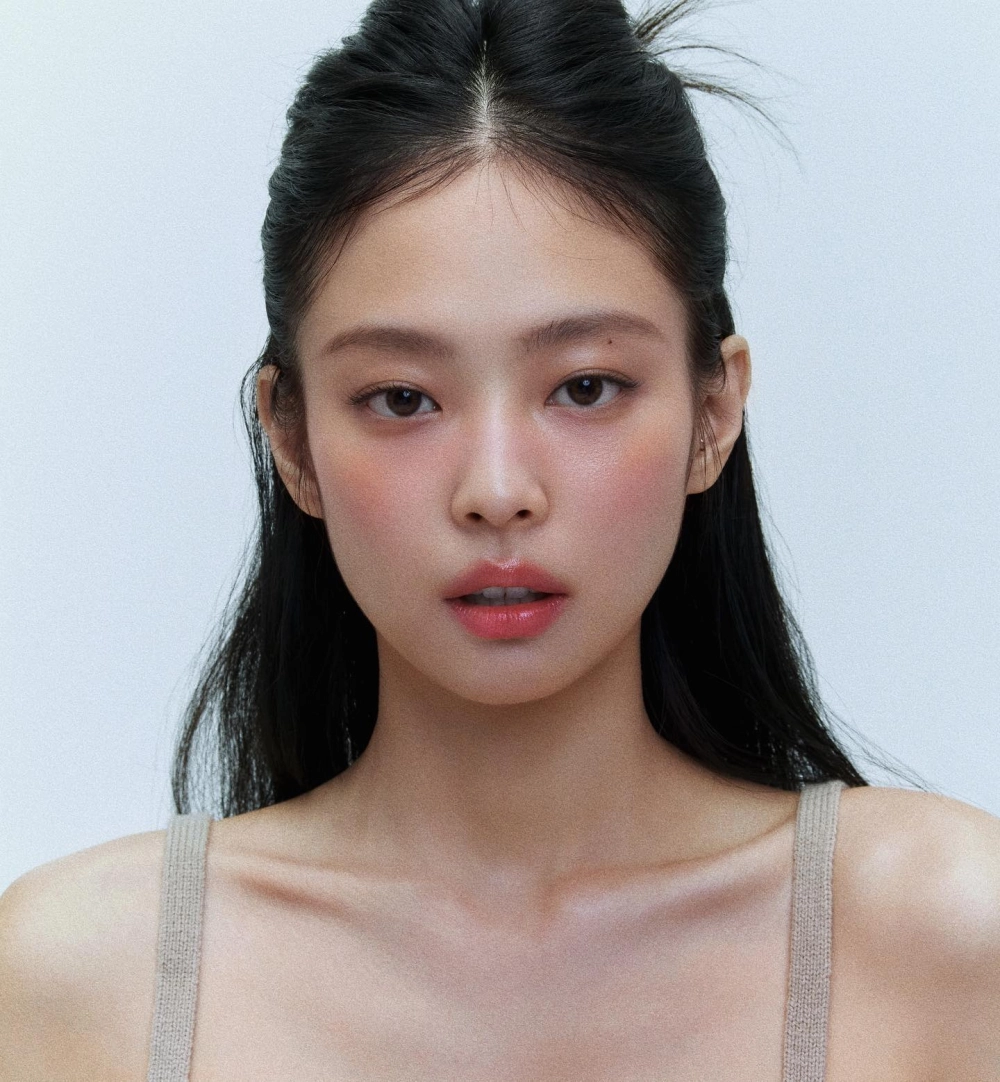 Jennie Twitter, cập nhật khoảnh khắc hot