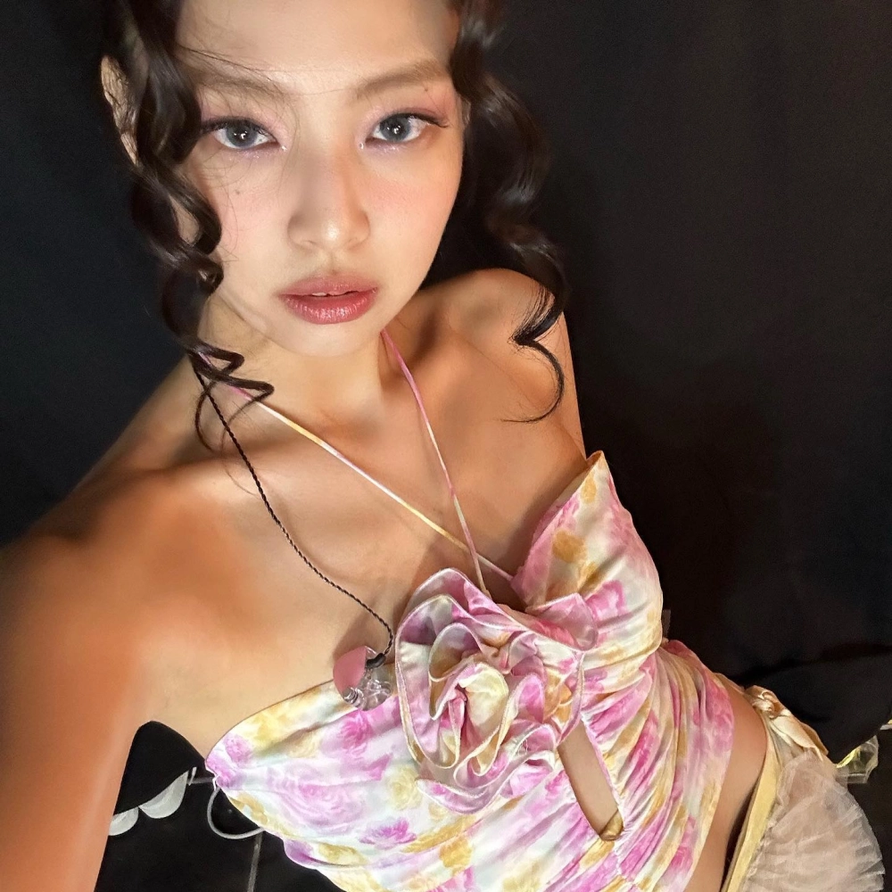 Hát you and me Jennie lyrics, ngọt ngào khó quên