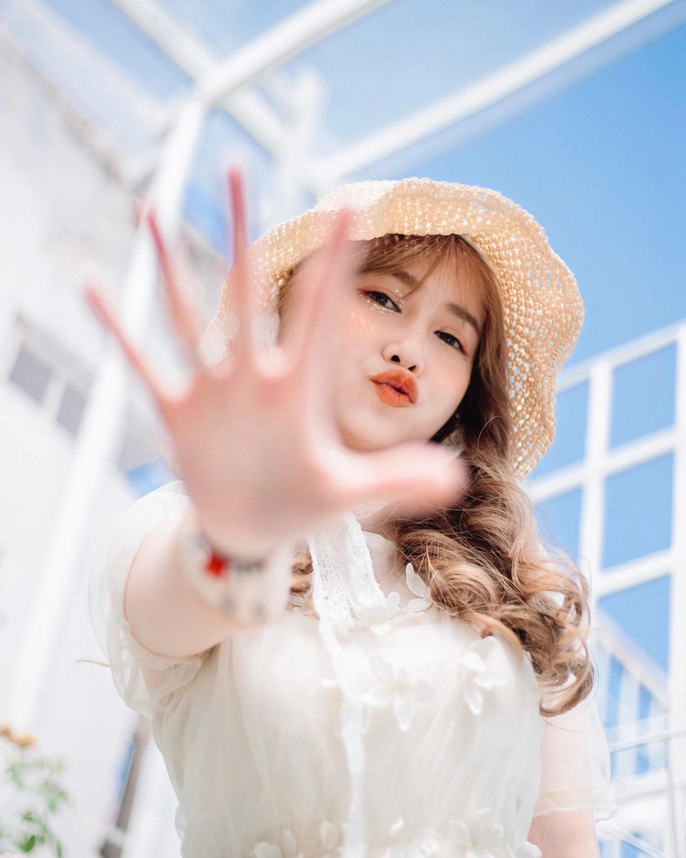 Khám phá tiểu sử Mai Quỳnh Anh và những bước ngoặt quan trọng trong cuộc sống của cô