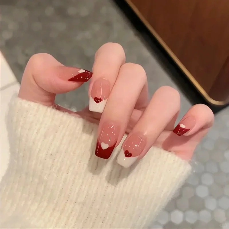Năm mới thêm xinh với bộ móng tay tết đẹp