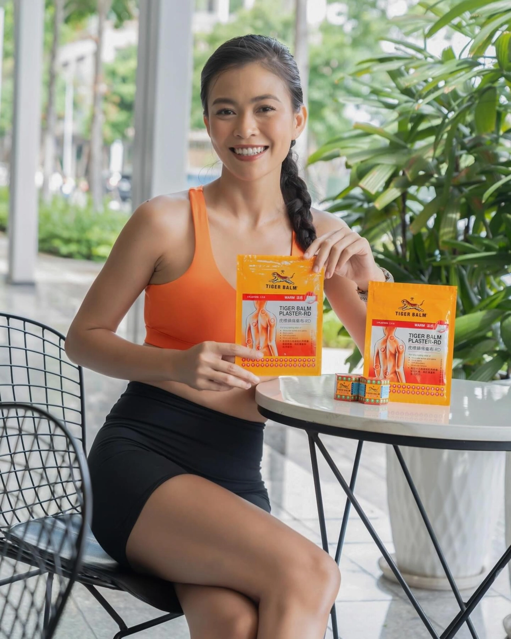 Mâu Thủy Hoàng Thùy, cặp đôi quyền lực