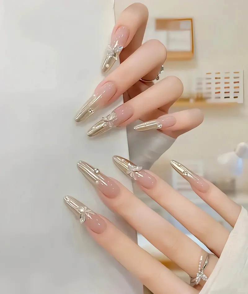 Đừng bỏ lỡ mẫu móng tay tròn đẹp đang hot nhất hiện nay