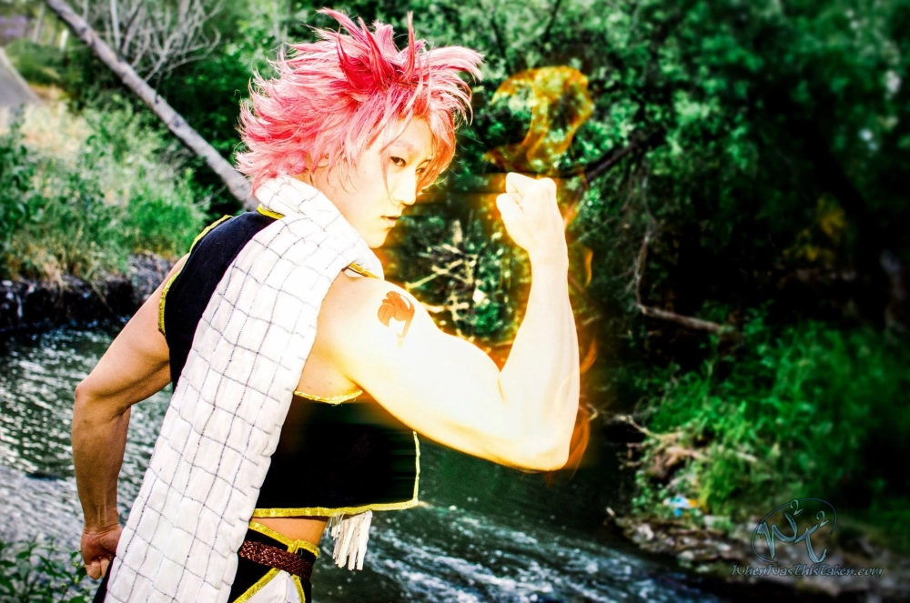 Cosplay Natsu đẹp như bước ra từ thế giới Fairy Tail
