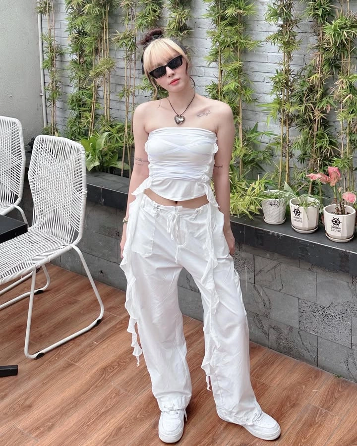 ngân sát thủ cưới ai là câu hỏi gây tò mò về chuyện tình cảm của nữ streamer