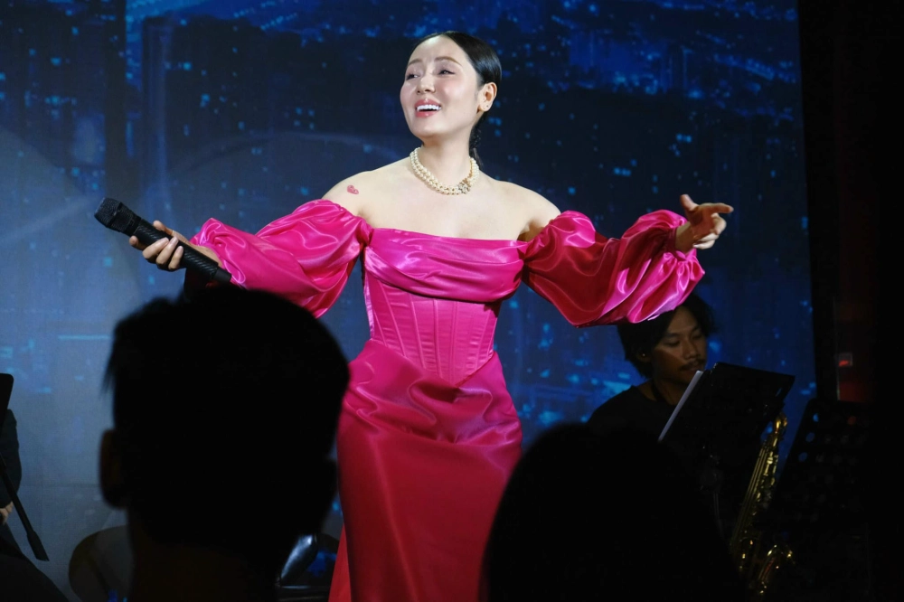 Tìm hiểu tiểu sử Phương Linh để hiểu rõ hơn về con đường âm nhạc của cô