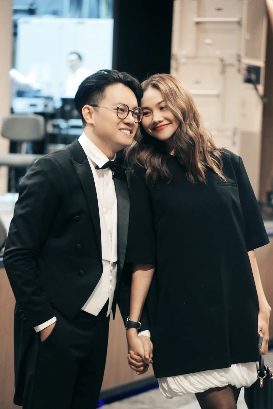 Hãy theo dõi Thanh Hằng Official để không bỏ lỡ các thông tin và hình ảnh mới nhất