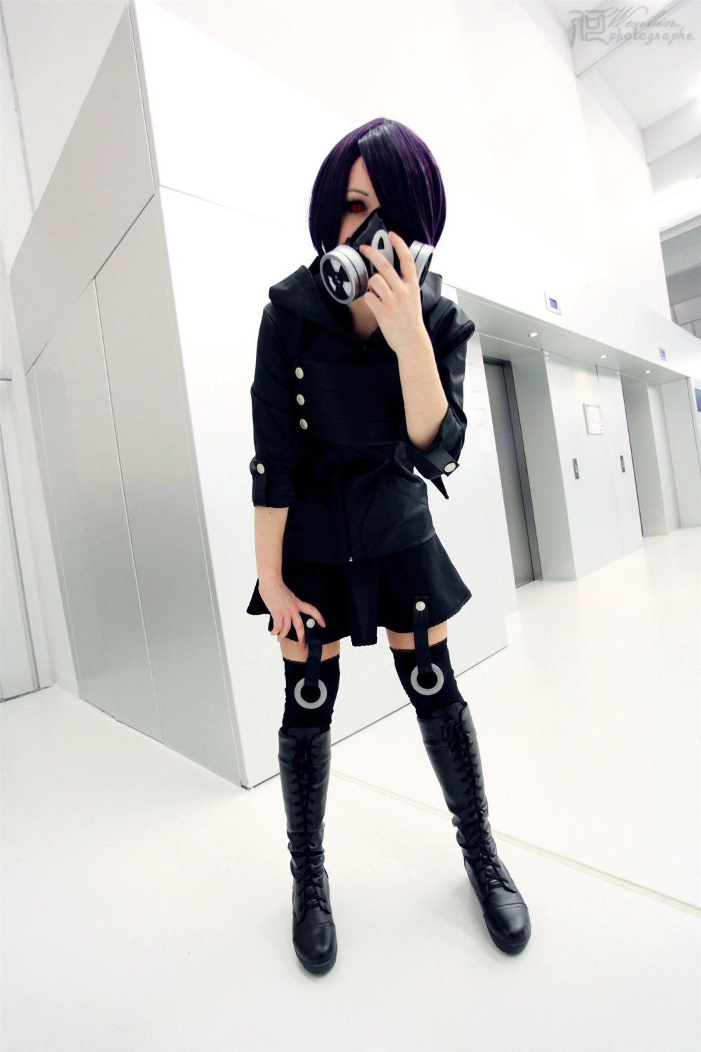 Touka cosplay tái hiện khí chất của nữ ghoul mạnh mẽ