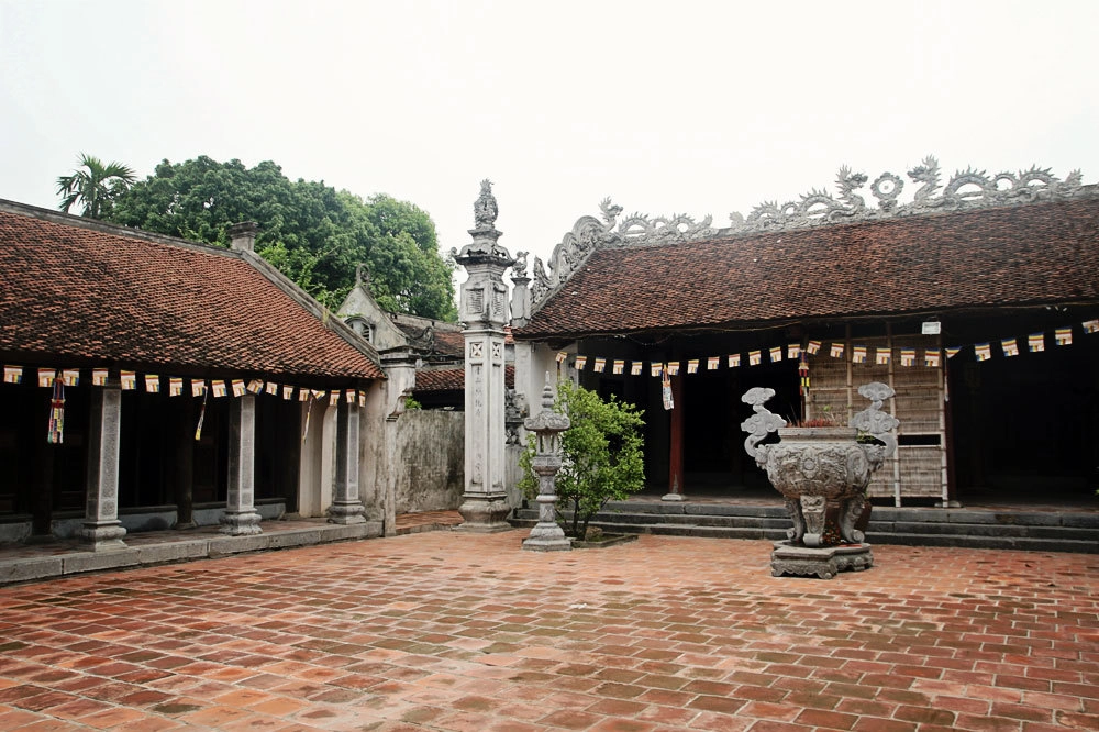 Hình ảnh chùa Bà Đanh cổ kính và đầy mê hoặc