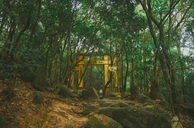 Hình ảnh Chùa Lôi Âm cảnh đẹp ngỡ ngàng