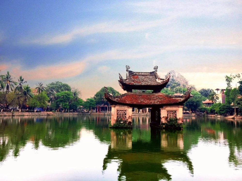 Chùa Thầy Quốc Oai đẹp linh thiêng thu hút du khách